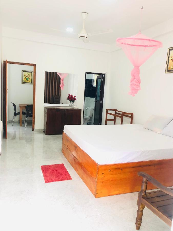 Senarathna Guest House Weligama Exterior foto