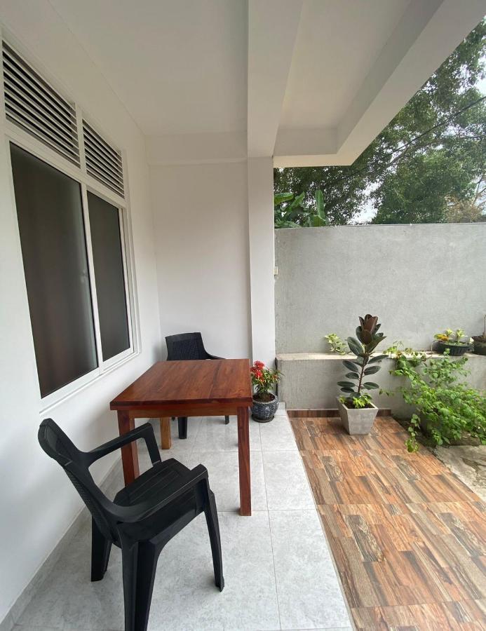 Senarathna Guest House Weligama Exterior foto